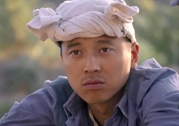 《金太郎的幸福生活》被大众熟知,更因成功饰演《平凡的世界》中的孙