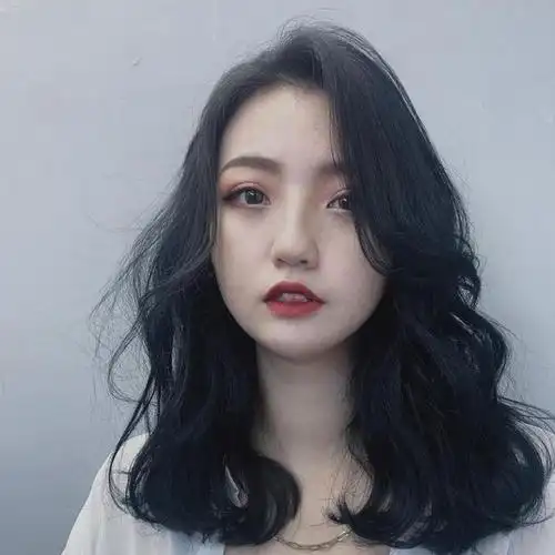 方圆脸女生避雷,这些发型真不适合你,这4种发型最适合方圆脸(2021圆脸