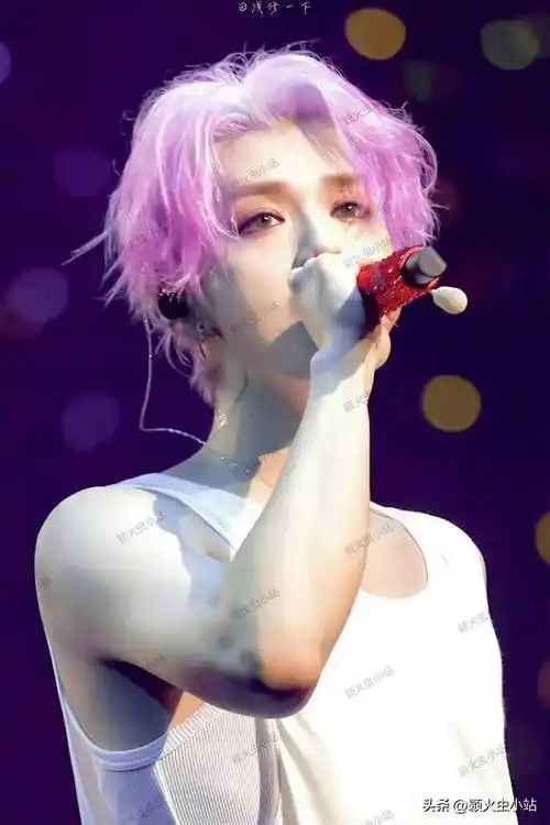 鹿晗演唱会的绝美瞬间,坠落人间的天使鹿晗演唱会2023年的baby和2016