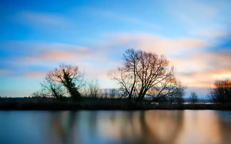 蓝色天空唯美风景
