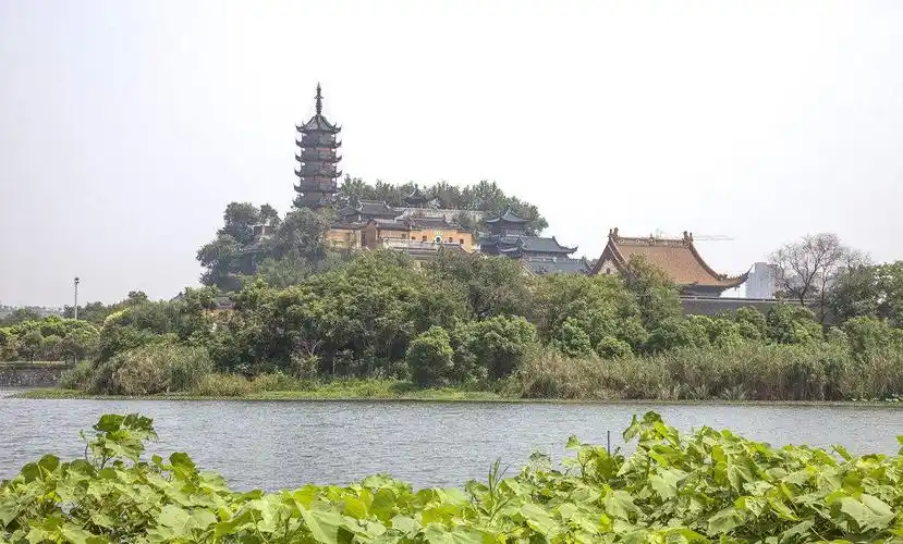 镇江火车站打的到金山寺多少钱『镇江火车站北广场到金山寺怎么走』 -