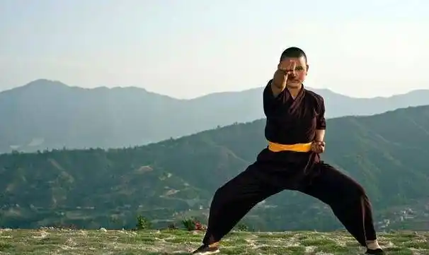 少林寺的尼泊尔"分寺":所有人都练中国功夫,只收女子不收男