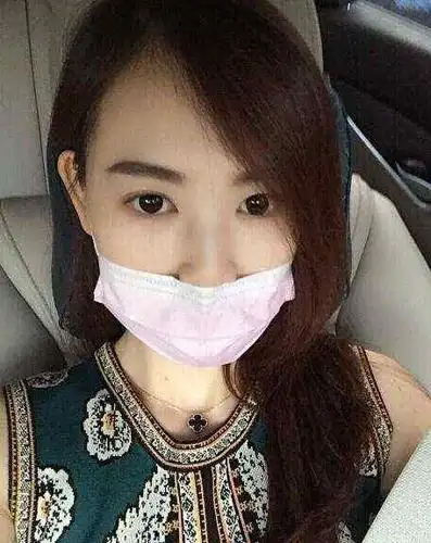 宋喆妻子杨慧家装摄像头,照片交给王宝强,马蓉:侵犯我隐私!