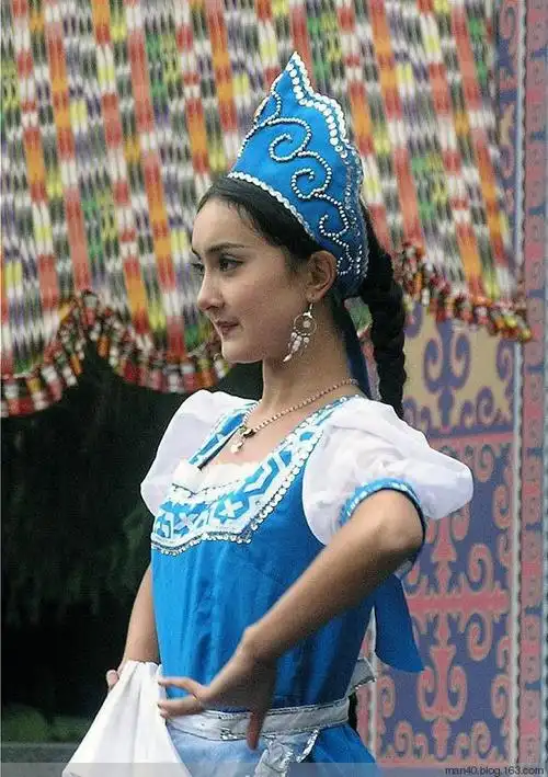 塔塔尔族 美女帅哥,中国的鞑靼人 - 图影库 - 图影库