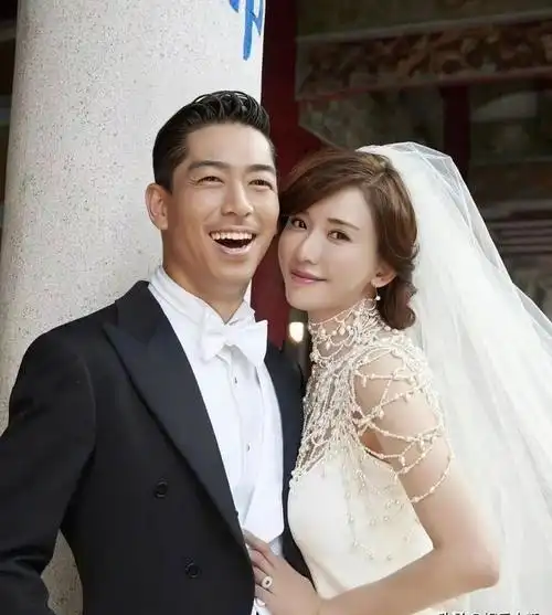 自古美女配野兽这九对外形不般配明星夫妻各有各的小幸福