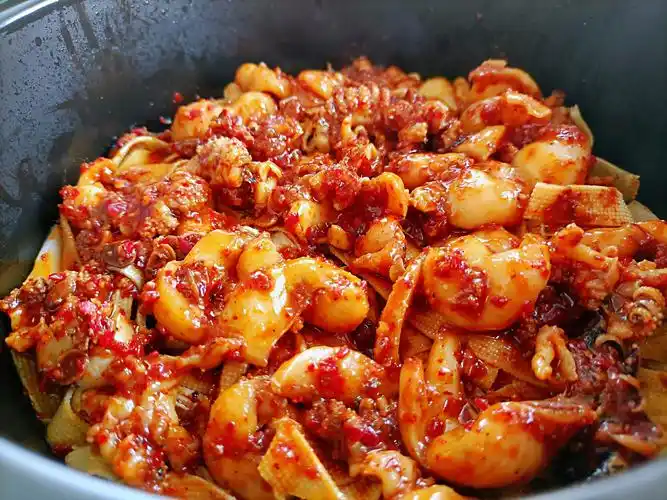 香焗墨鱼仔焗出好滋味