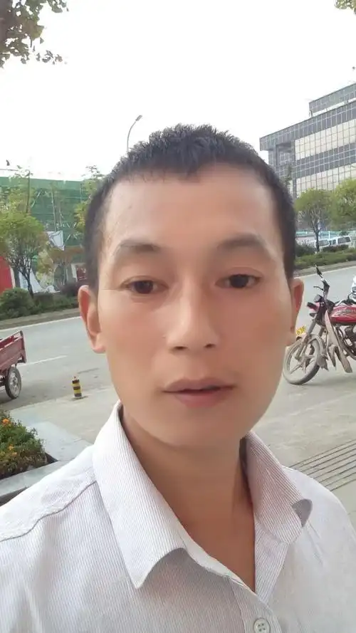 【帅男秀场】周祥 36岁 狮子座 建筑