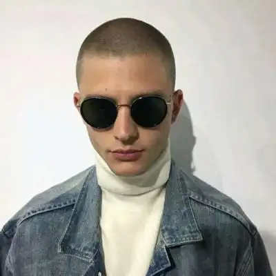 社会潮男寸头头像