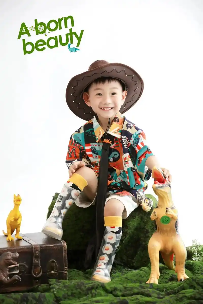 小男孩最爱的三周岁主题来了#儿童摄影 #肖像写真 - 抖音