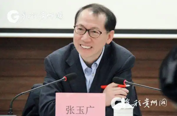 张玉广奋力担当起兴文化的使命任务