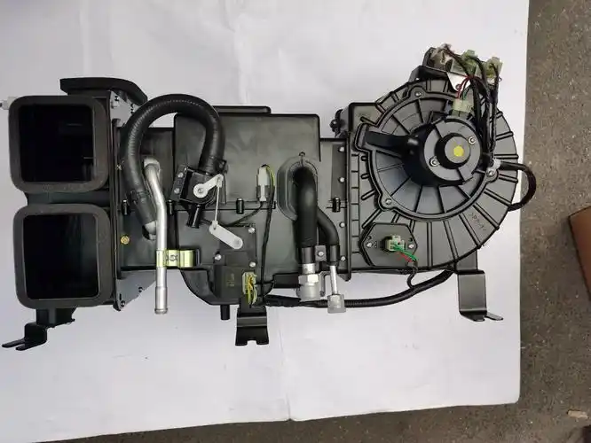 斗山大宇挖机空调蒸发器总成dh220/215/225/300-7-9dx蒸发箱总成