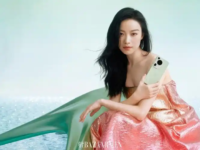 倪妮刚上岸的美人鱼