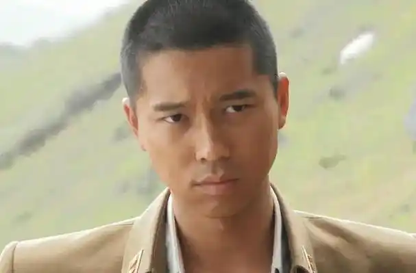 王雷从小就接受妈妈的安排,去学习跳舞.