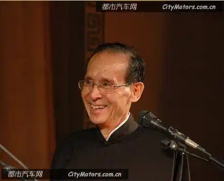 郭德纲跪别张文顺德云社停演一周组图