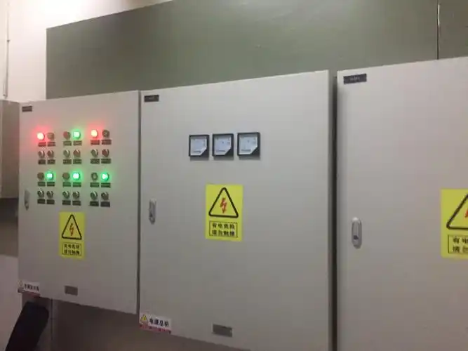 配电箱警示标识齐全醒目