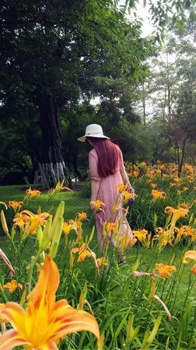 嗨· 背影杀手 · 优雅转身 · 2018 · 新起点