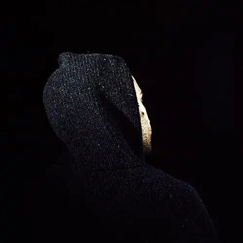 头像,背影,兜帽,未刮脸,男人,法国,2007年