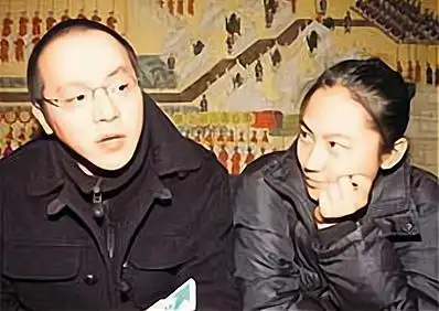 著名摄影师高原从王菲手里夺爱与窦唯离婚后现在情况怎样