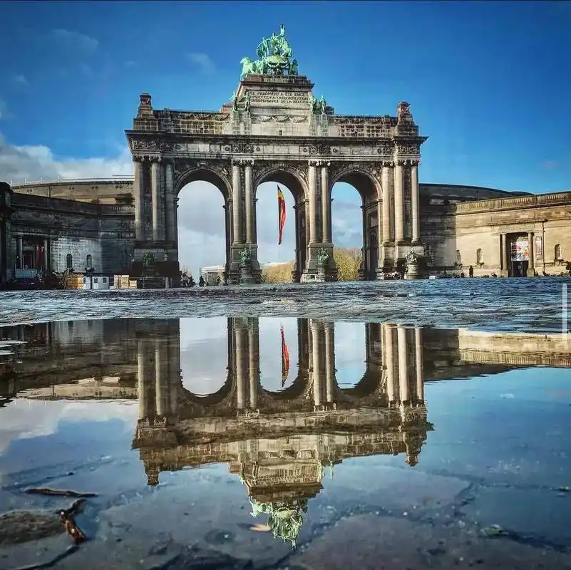 比利时9790 ,欧洲西部国家,高度发达,面积30万平方公 - 抖音