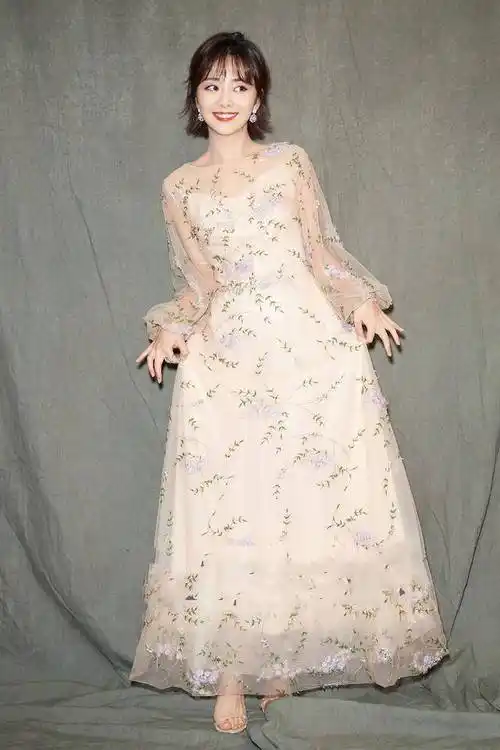 宋轶腰围只有53!