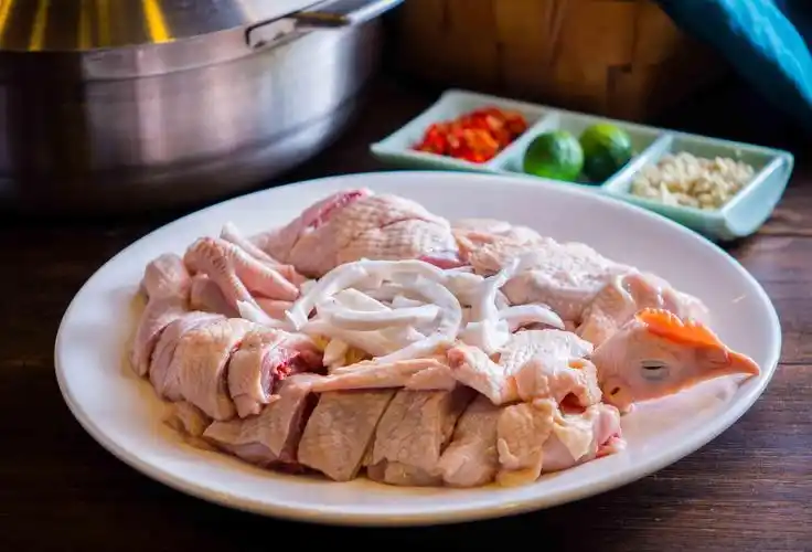 椰小馆海南椰子鸡