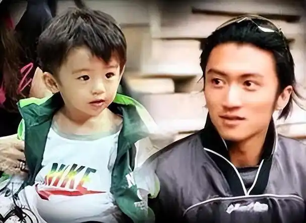 港媒曝谢振轩曾撮合父母复婚,谢霆锋选择逃避,张柏芝也无可奈何