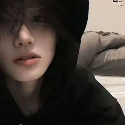 阳光高冷型气质精致男头合集 韩系个性潮流很气质时尚男头_男生头像