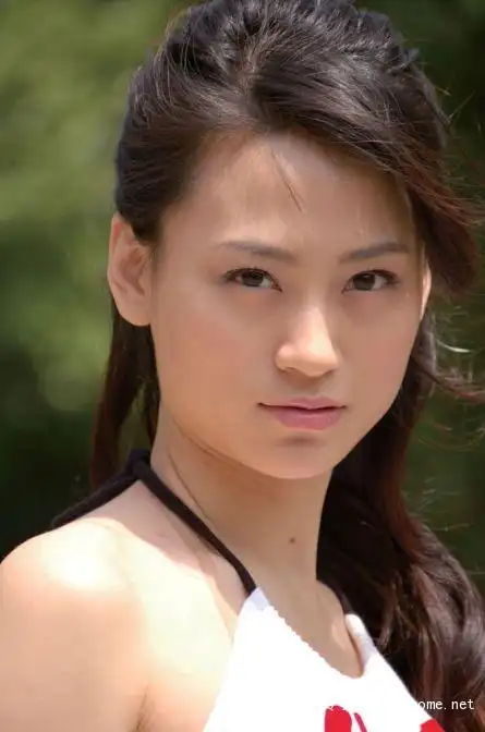 生活时尚中的小美是上海人吗?