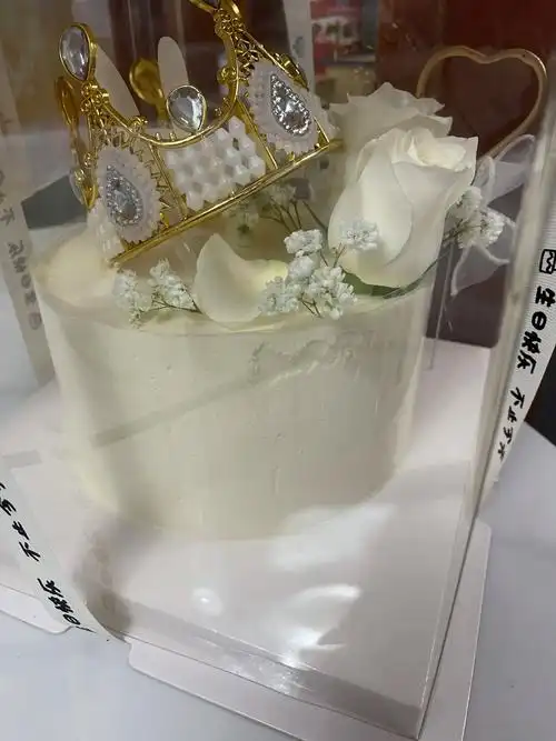 鲜花蛋糕 #过生日要有仪式感 #做自己的女王95 #hap - 抖音