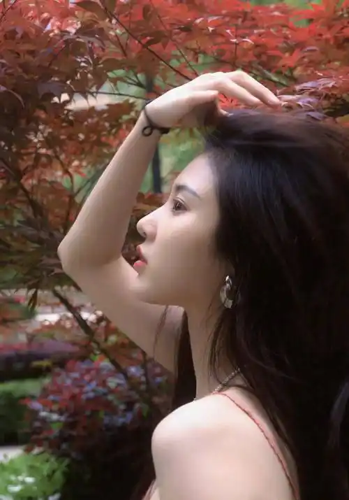 "谋女郎"张慧雯皮肤白白嫩嫩,长相我见犹怜,真让人一见倾心