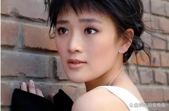 吴京,陈小春的替身,热巴的替身惊艳,看到杨幂的替身惹人笑!