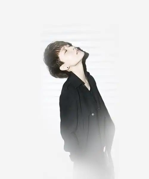 伤感男生qq背景皮肤