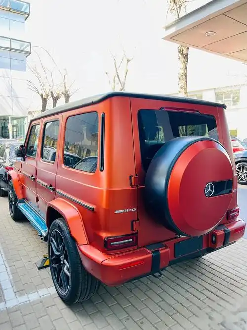靓丽的奔驰大g 奔驰大g超级靓丽的颜色 amg g63 哑光古铜橙/黑 选装