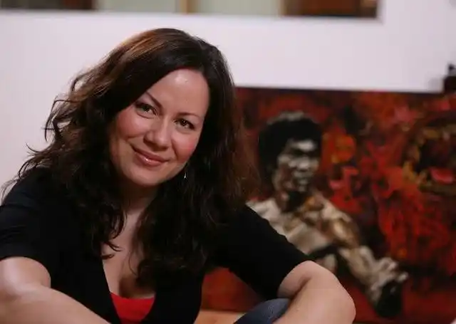 功夫巨星李小龙唯一女儿李香凝,如今身在何处,发展如何?