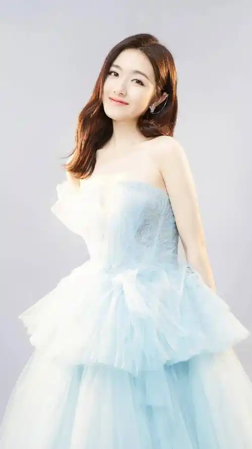 孙怡14周洁琼13任敏12胡意旋11迪丽热巴10宋祖儿9周也8关晓彤7林允6鞠