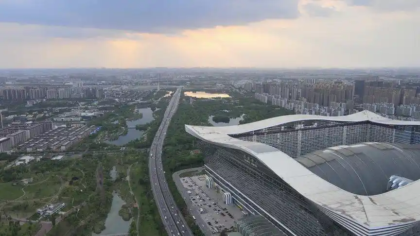 成都环球中心,也是亚洲第一大单体建筑##航拍