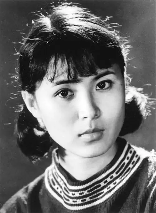 普超英中国著名影视演员