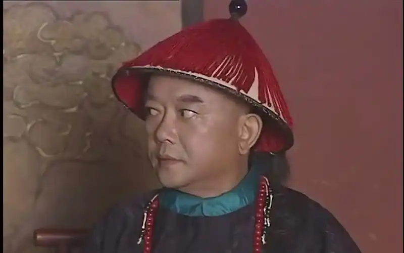 年轻和珅正义感十足,为帮朋友,当众给他作证!