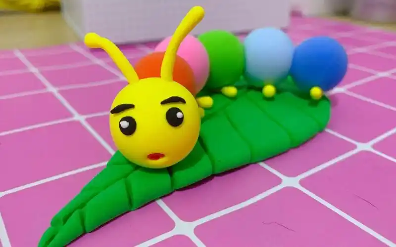 亲子粘土课程 — "成功源于坚持"之毛毛虫