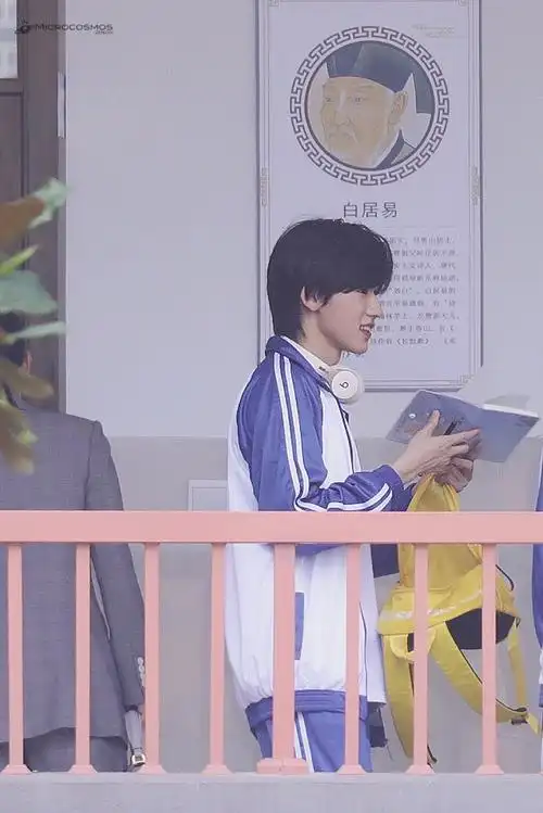 好像作业忘带了!@时代少年团-宋亚轩