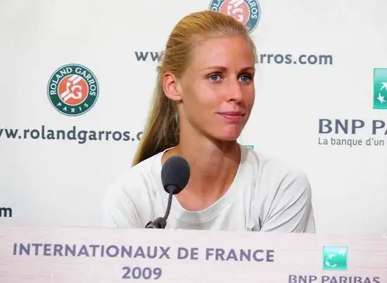 "神仙姐姐",俄罗斯美女德门蒂耶娃