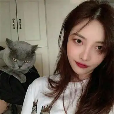 高清好看的2021霸气女生头像超拽冷酷图片