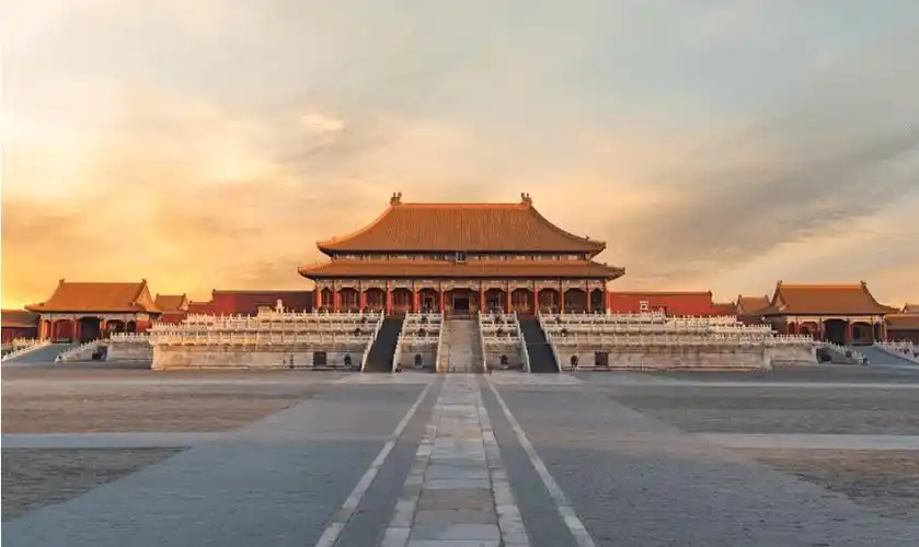 建造时没用钉子金砖地面是金子做的故宫的太和殿还有哪些奥秘