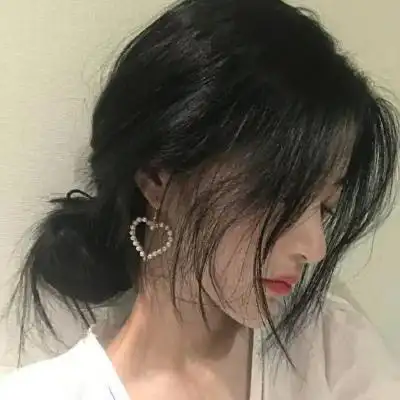 冷漠伤感女生高清头像超清晰女神优质图