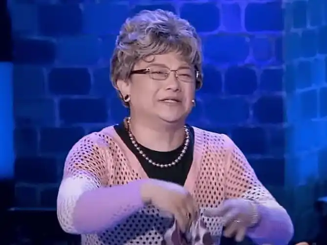 福利947带你看上海滩顶流笑星小百搭舒悦的说唱秀老有噱头额