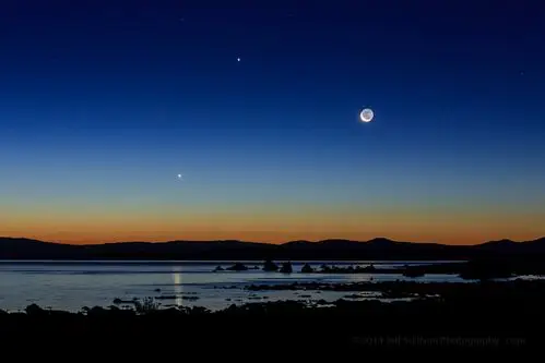 就在今晚上演"土星冲日"天文奇观,全国各地均可见