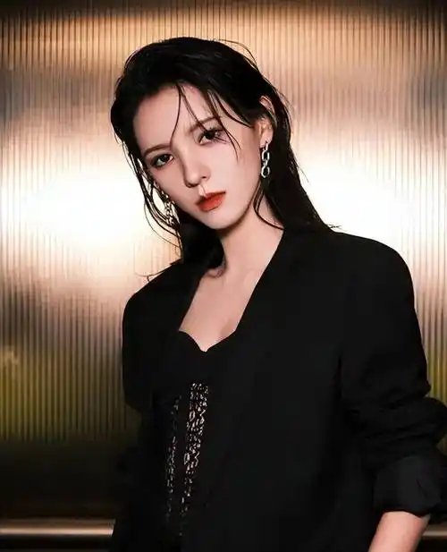 张予曦张馨予傻傻分不清楚?看过之后你就知道两人的区别了