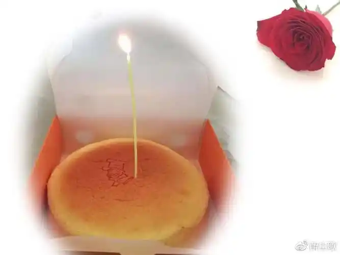 是否是生日蛋糕主要看插没插蜡烛(买面包送的蛋糕)