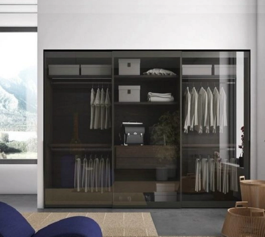 浅灰色衣柜效果图欣赏