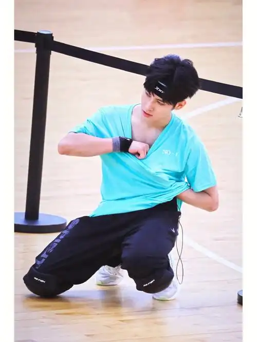 向全世界安利张真源  #时代少年团张真源  #tnt时代少年团  #时代峰